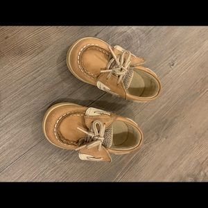 Kids sperrys